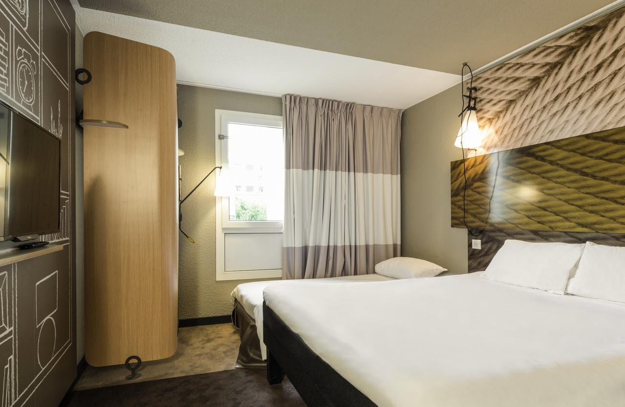 Ibis Saint Quentin En Yvelines - Velodrome Hotell Montigny-le-Bretonneux Exteriör bild