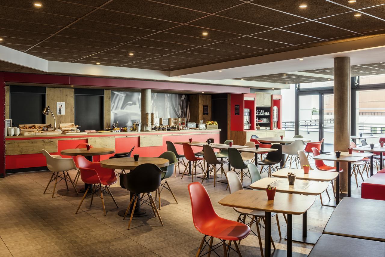 Ibis Saint Quentin En Yvelines - Velodrome Hotell Montigny-le-Bretonneux Exteriör bild